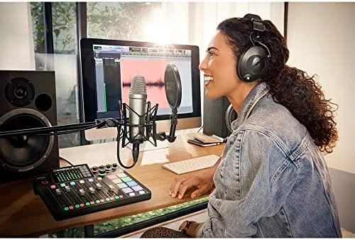 Rode Podkastų Studija - Røde Rødecaster Pro II Juodas