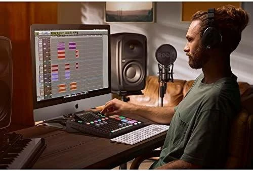 Rode Podkastų Studija - Røde Rødecaster Pro II Juodas