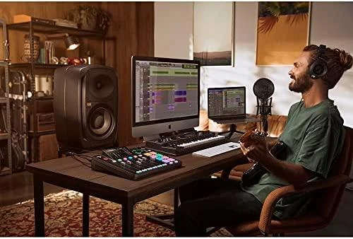 Rode Podkastų Studija - Røde Rødecaster Pro II Juodas
