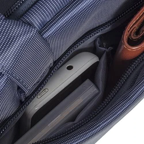 Rivacase Central 8221 krepšys nešiojamam kompiuteriui iki 13,3" (mėlynas)