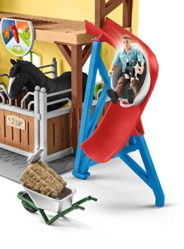 SCHLEICH FARM WORLD Arklidės