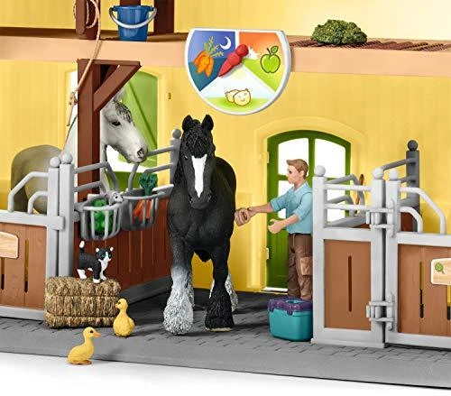 SCHLEICH FARM WORLD Arklidės
