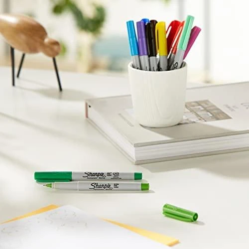Markerių rinkinys Sharpie Ultra Fine 12 vnt. – 2065408