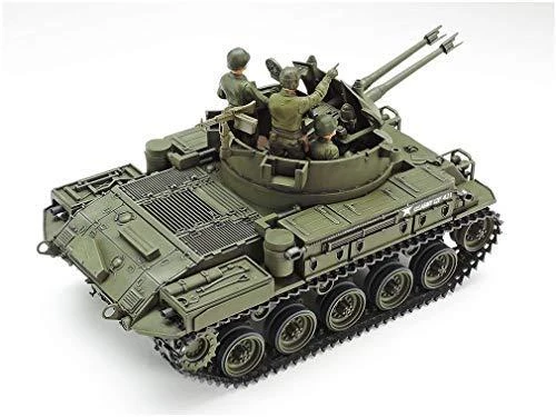 Tamiya – JAV savaeigis AA pistoletas M42 Duster su 3 figūromis, 1/35, 35161