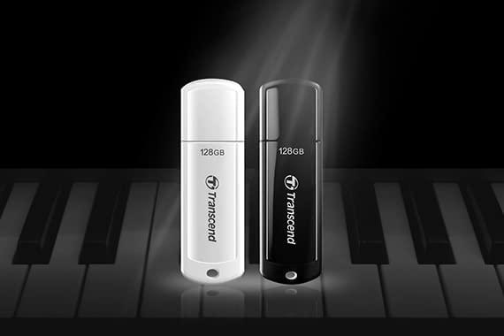 TRANSCEND JETFLASH 700 32GB USB 3.0 atmintis