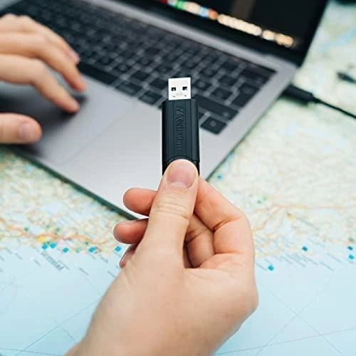 Verbatim Pendrive 16GB USB-A 3.2 PinStripe juodos spalvos 49316