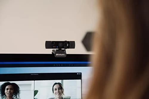 Internetinė kamera Verbatim su podwójnym mikrofonem Ultra HD 4K AWC-03 juoda/juodas 49580
