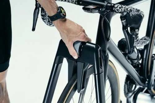 Wahoo KICKR ROLLR Smart Trainer dviračių treniruoklis