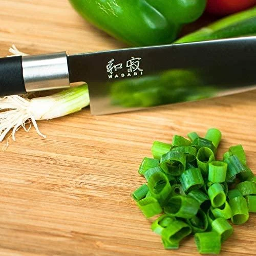 Japoniško plieno peilis KAI Wasabi juodas DM6720C peilis, 20 cm ašmenys