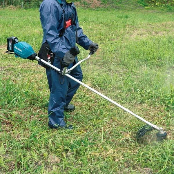 akumuliatorinis žolės pjoviklis 40V Max Makita [UR006GM101] 4.0Ah, Li-Ion, XGT