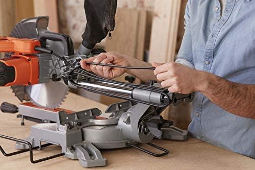 Black & Decker Skersinio pjovimo staklės BES700-QS; 1600 W; 216 mm