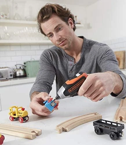 Black & Decker Juodas & Decker Suktuvas Juodas & Decker BCF611CK-QW; 3,6 V; 1x1,5 Ah akum.