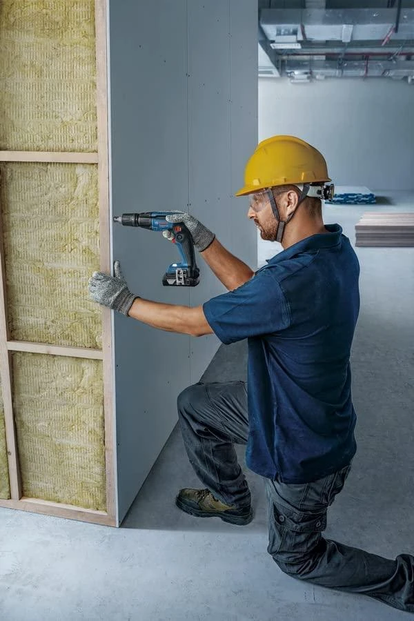 Bosch GTB 18V-45 gipso kartono montavimo darbuose
