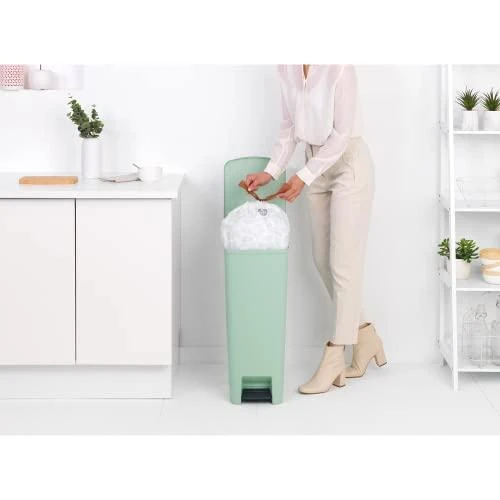 Šiukšliadėžė Brabantia na pedał žalia (800108)