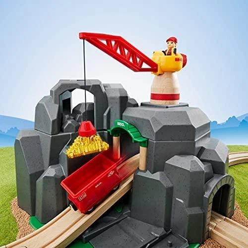 BRIO - Kranas ir kalnų tunelis (33889)