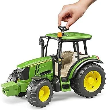 BRUDER traktorius John Deere 5115M, 02106