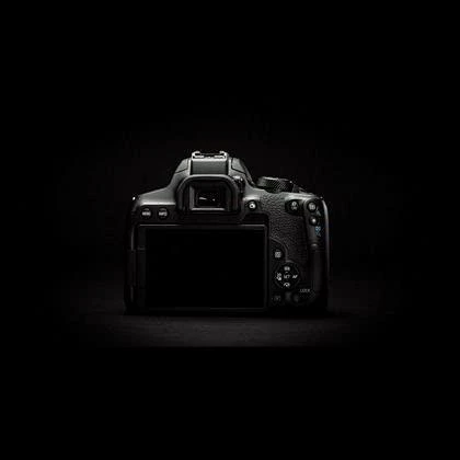Canon EOS 850D 18-135mm IS USM