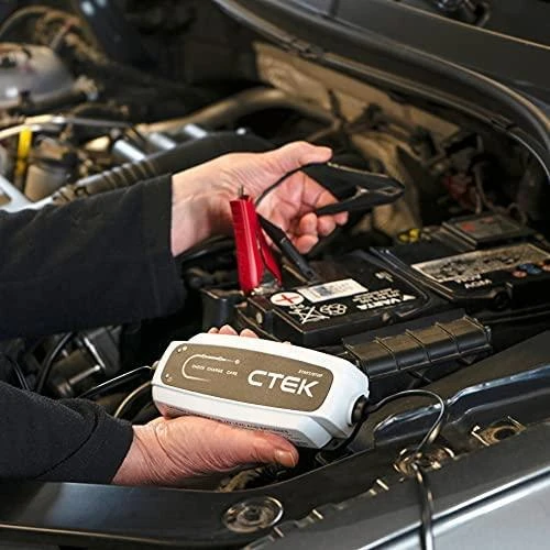 Impulsinis įkroviklis akumuliatoriams CTEK CT5 START STOP