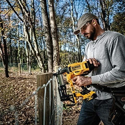 DEWALT ZSZYWACZ DO OGRODZEŃ 18V 40/45/50mm BEZ AKU. I ŁAD. DCFS950N