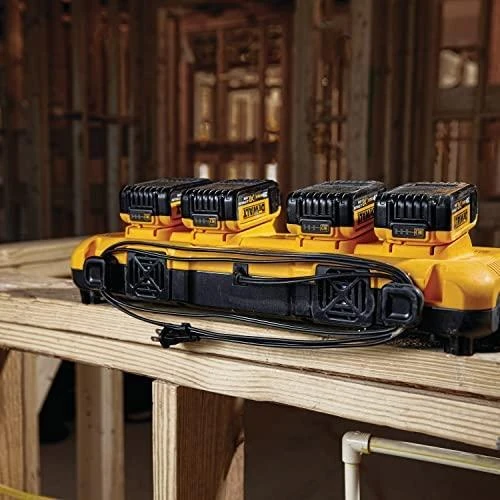 DEWALT keturvietis Įkroviklis DCB104 XR 8A