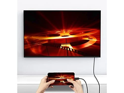 USB-C į HDMI kabelis rodantis vaizdą televizoriuje