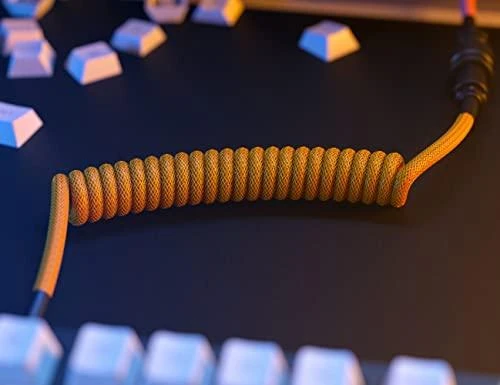 Glorious Coiled Cable susuktas klaviatūros laidas Forest Žalias, USB-C į USB-A – 1,37m, žalios spalvos