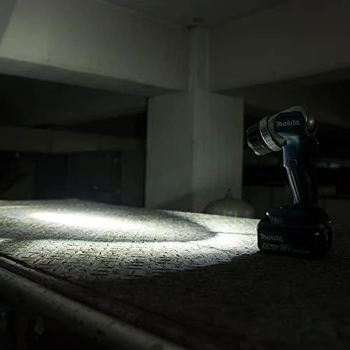Makita prožektorius DML808 18V be akumuliatoriaus ir kroviklio