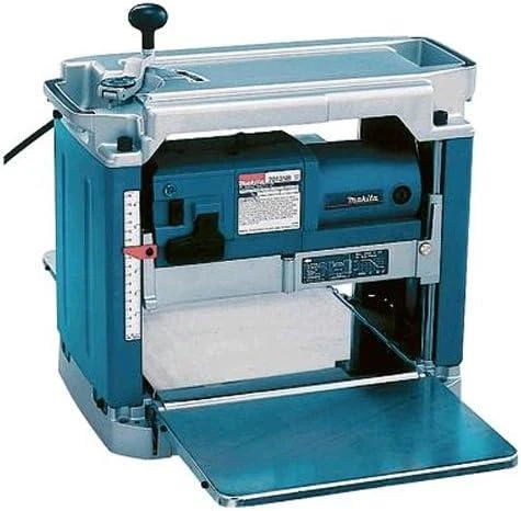 Makita 2012NBX Obliavimo staklės, 0-1,5/0-3,0mm, max 240x304mm, 8,5m/min, 1650 W su stovu