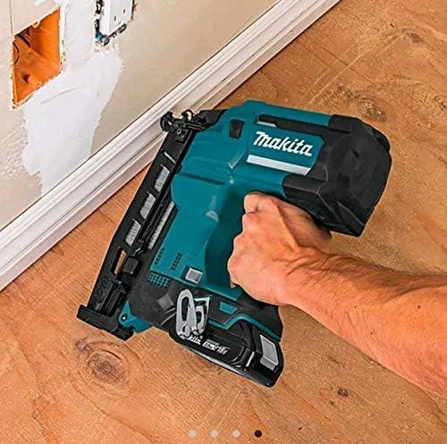 Akumuliatorinis viniakalis Makita DBN600RTJ; 18 V; 2x5,0 Ah akum.