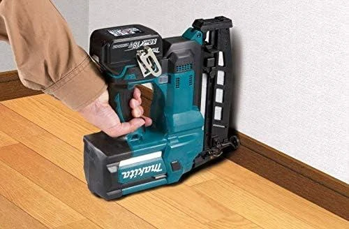 Akumuliatorinis viniakalis Makita DBN600RTJ; 18 V; 2x5,0 Ah akum.