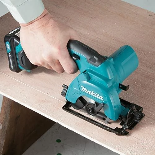 Akumuliatorinis diskinis pjūklas Makita HS301DZ 
