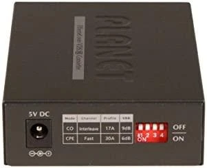 „Planet Ethernet“ per VDSL2 keitiklį (1*RJ45, 1*VDSL2/RJ11-30a)