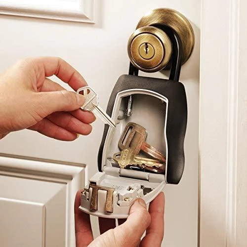 Master Lock MasterLock raktų dėžutė su kombinuota spyna ir pančiais (5400EURD)