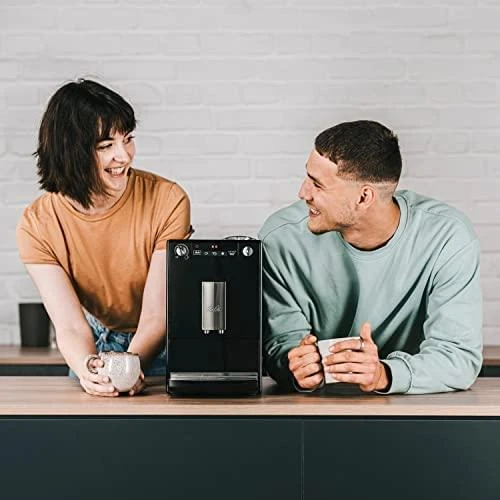 MELITTA automatinis kavos aparatas E950-101 solo, juoda-sidabro spalva