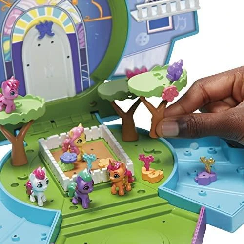 MY LITTLE PONY „Mini World Magic“ rinkinys „Krištolo namelis“
