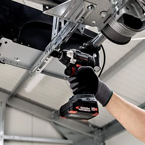 METABO.Rinkinys COMBO 18V 2.9.3 (BS 18 LT BL + SSW 18 LT 300 BL) 2x5,2Ah METABOX