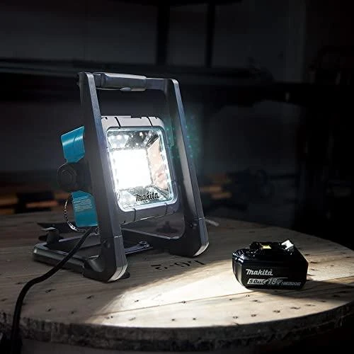 Makita LED prožektorius DML805 18V/230V