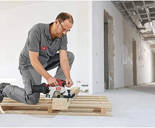 FLEX CS 62 18,0-EC C pjaunant medieną