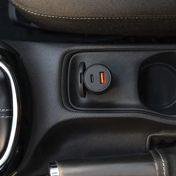 4Smarts automobilinis kroviklis VoltRoad Ultimate 83W su PD ir QC juodas