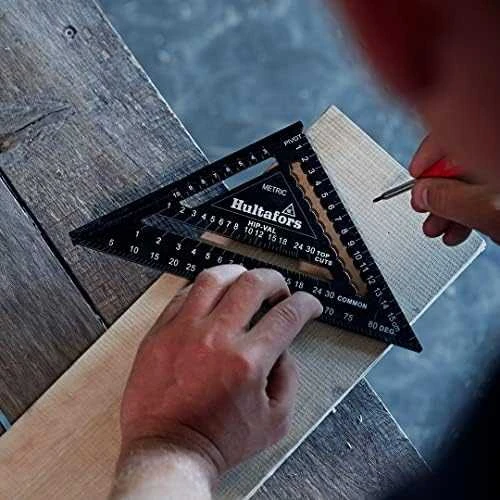 Hultafors aliuminio dailidės kampainis (257010)