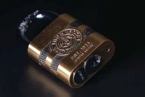 Spyna ABUS 83/45 Iron Rock