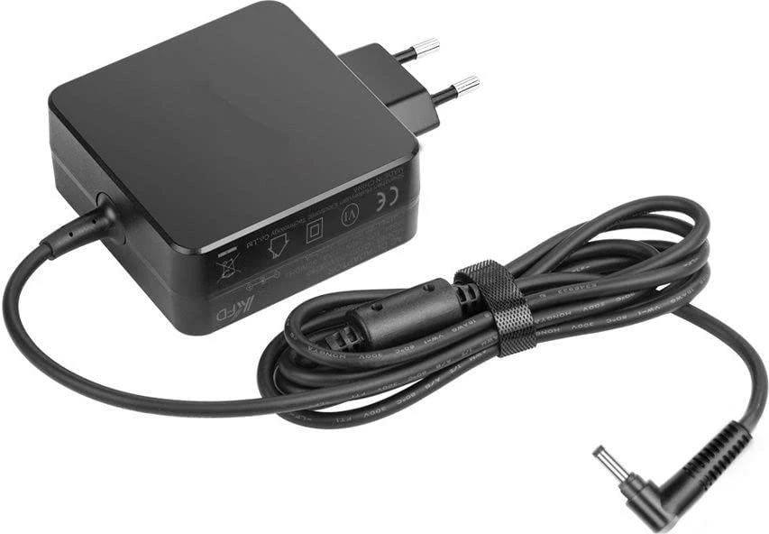 „Lenovo“ 3,25 A, 20 V nešiojamojo kompiuterio kintamosios srovės adapteris (FRU01FR150)