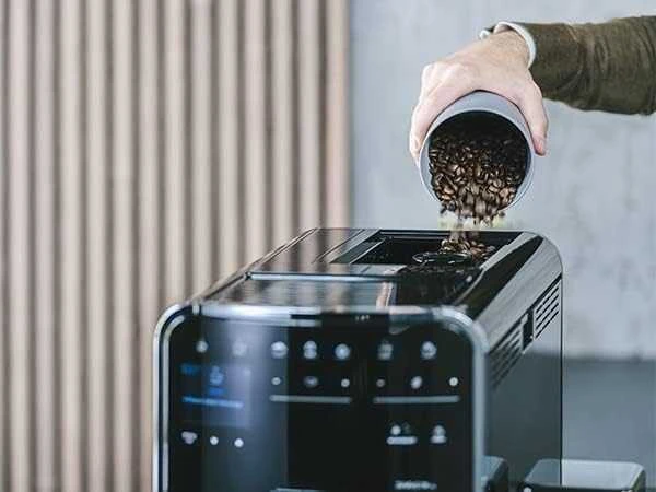 Kavos aparatas Melitta F85/0-102 Barista TS SMART juoda