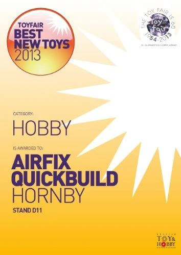 Airfix QUICKBUILD Hawk – surenkamas lėktuvas be klijų ir dažų, 31 det., J6003