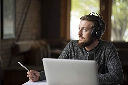 AKG Uždaros ausinės K52 | Varle.lt
