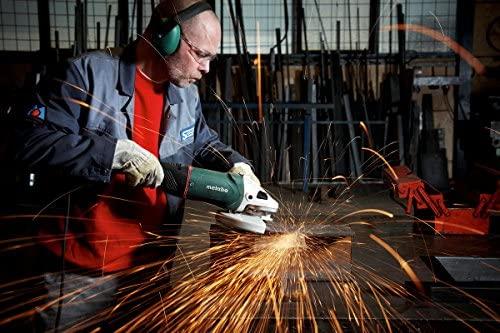 Kampinis šlifuoklis Metabo WE 24-230 MVT; 2400 W