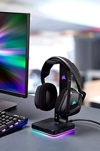 Ausinių stovas Corsair ST100 RGB Premium su 7.1 Erviniu Garsu