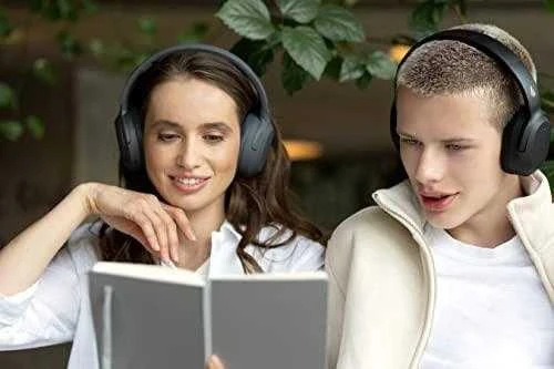 Edifier W820NB ausinės naudojamos dviem žmonėms