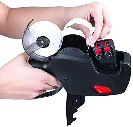 Avery Roll-up kainų etiketės vienos eilės ženklinimo mašinoms; visam laikui; 1500 etikečių / ritinys; 10 ritinių/pak.; 12 x 26 mm, balta