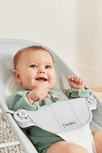 BABYBJORN gultukas Balance Soft Mesh, sidabrinis/baltas, 005129A